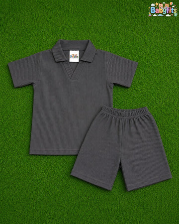 V Neck - Shirt & Shorts - Grey